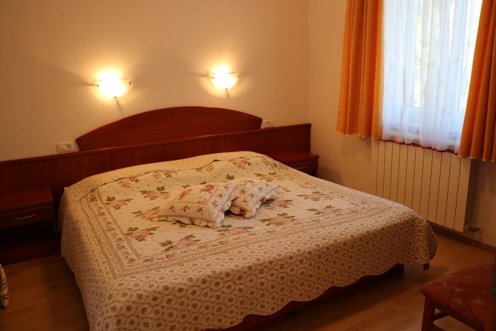 Farm Stay Pri Cepcovih Golac Extérieur photo