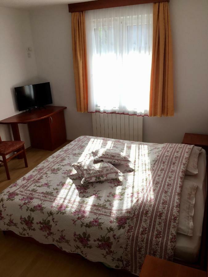 Farm Stay Pri Cepcovih Golac Extérieur photo